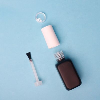 İyi fiyat Özelleştirilebilir 6ml tırnak cilası şişe lüks fırça ile renkli çevrimiçi