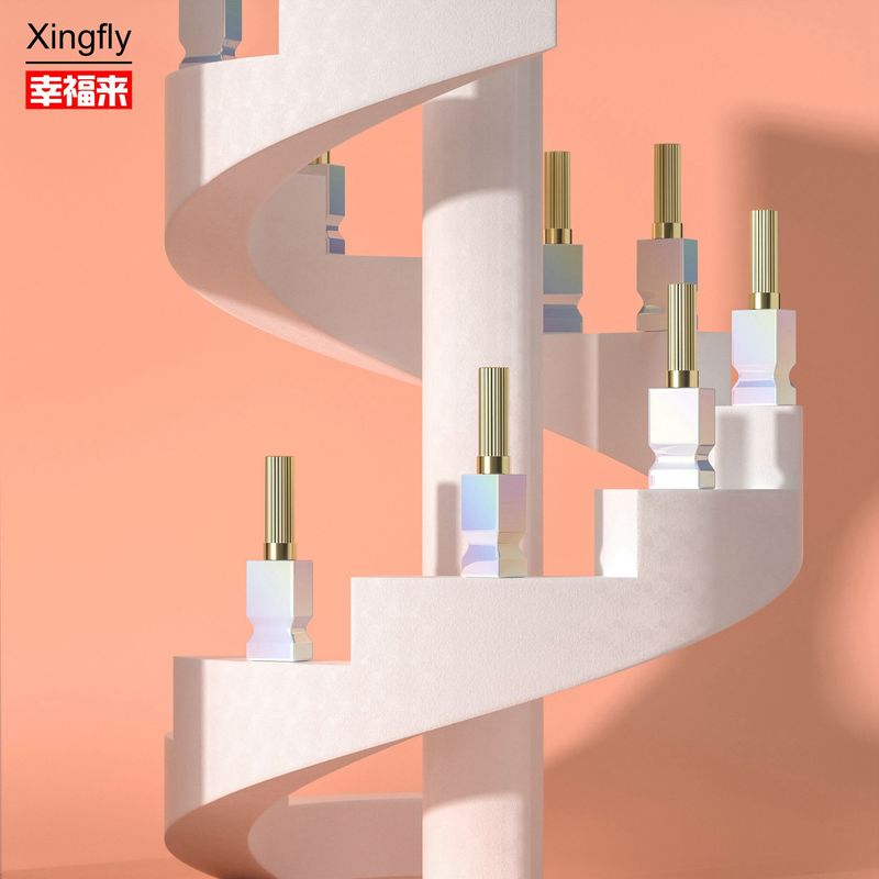 Özel LOGO Gel Polish 10ML-15ML Kapasiteli Çeşitli Fırçalar ve Kapaklarla Kare Şişe