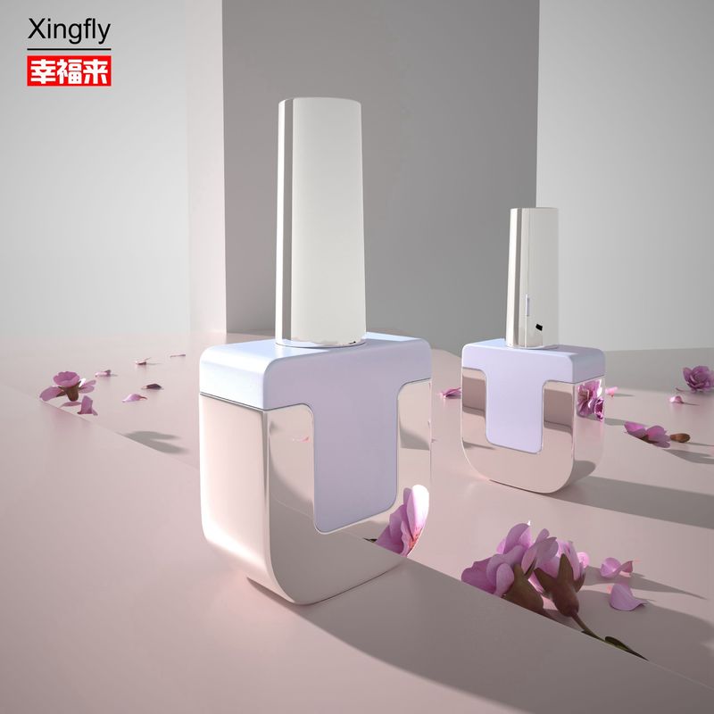 Özel LOGO Gel Polish 10ML-15ML Kapasiteli Çeşitli Fırçalar ve Kapaklarla Kare Şişe