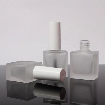 İyi fiyat DIY 5ml tırnak cilası şişesi Çok renkli boş tırnak cilası konteyneri çevrimiçi